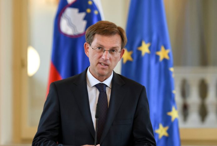 Cerar obeæao glavnom tajniku NATO-a poveæanje obrambenih trokova